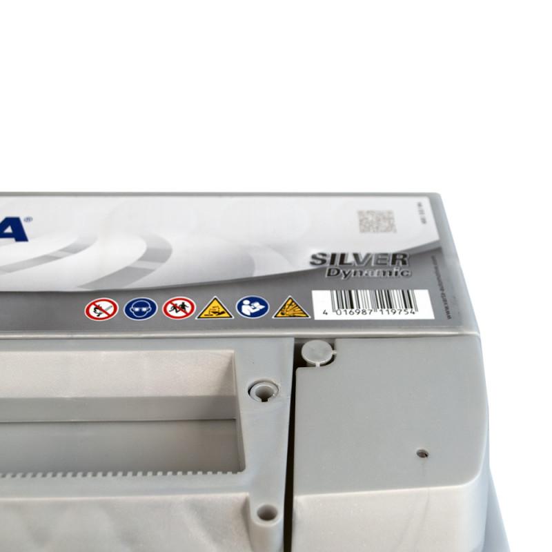VARTA Silver Dynamic (D15) 63Ah 610A R+ (L2)